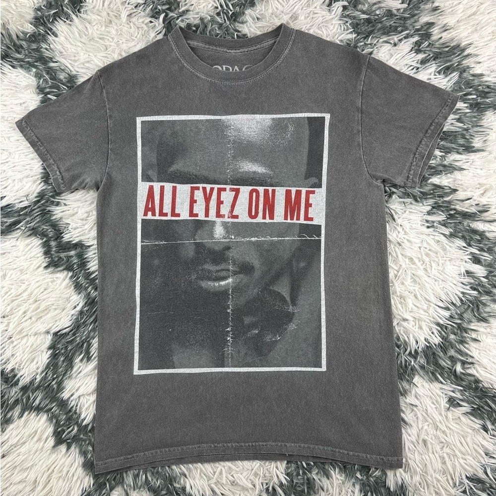 2Pac Men’s Gray All Eyez On Me T-shirt Size Small